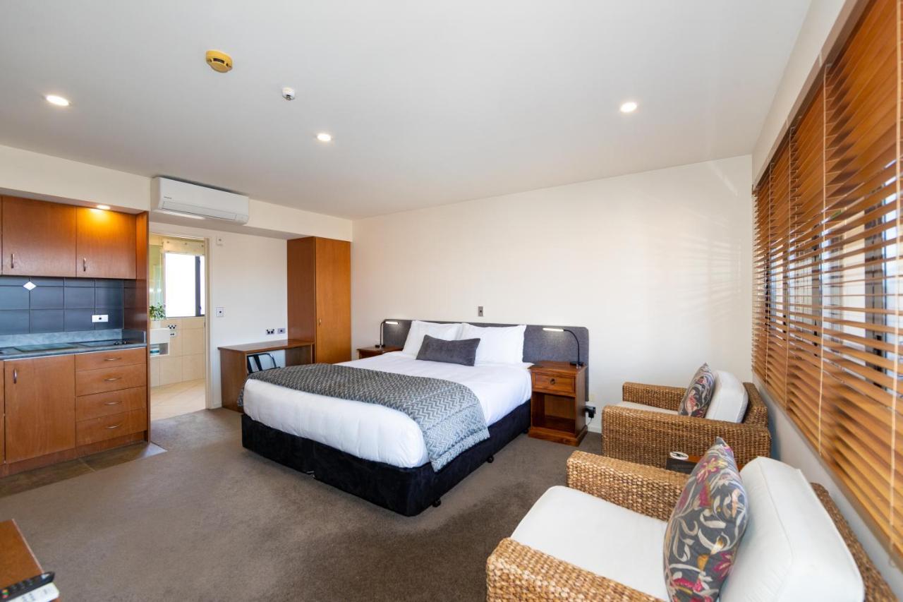 Harvest Lodge Motel Havelock North Exterior foto