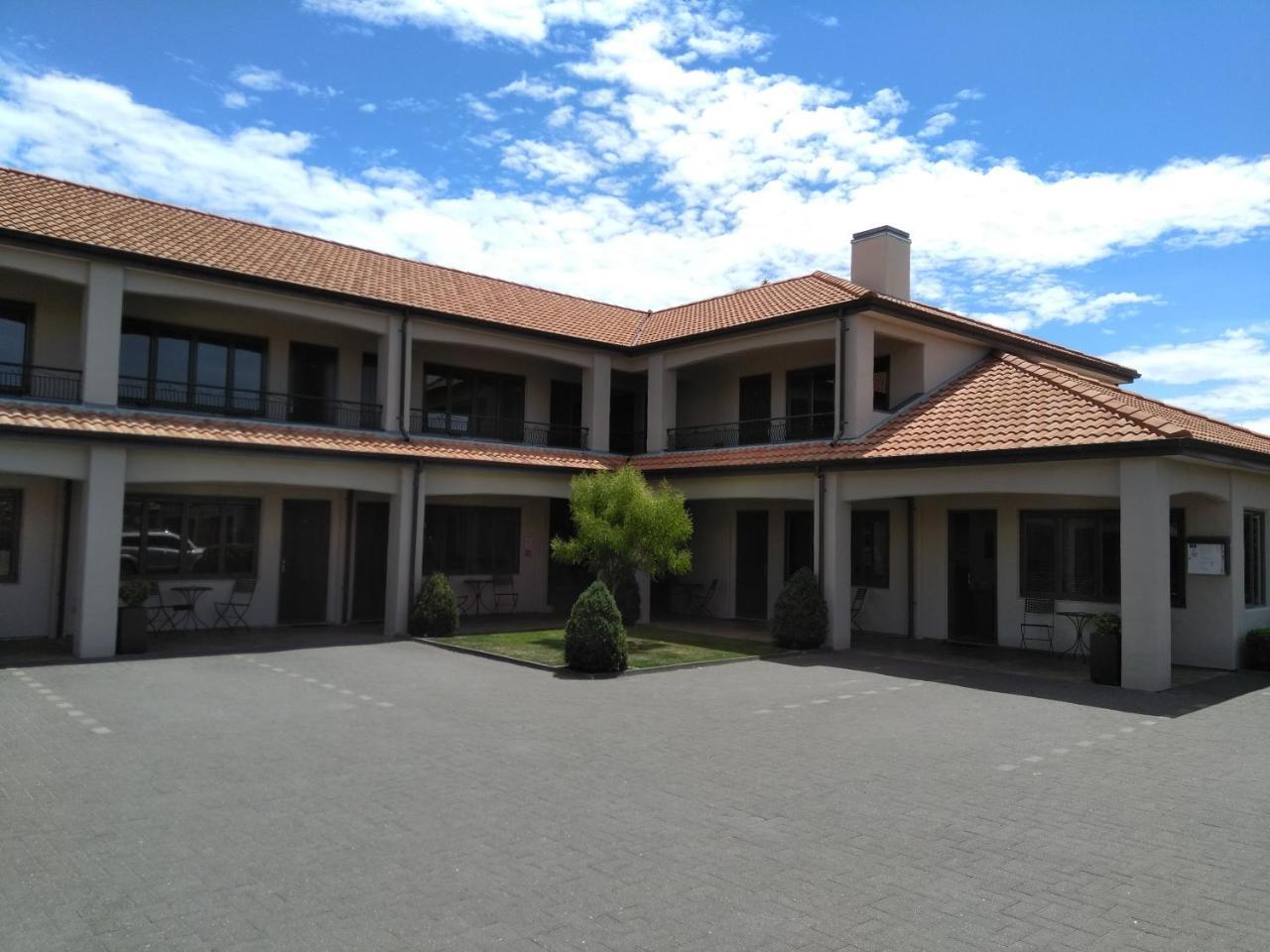 Harvest Lodge Motel Havelock North Exterior foto