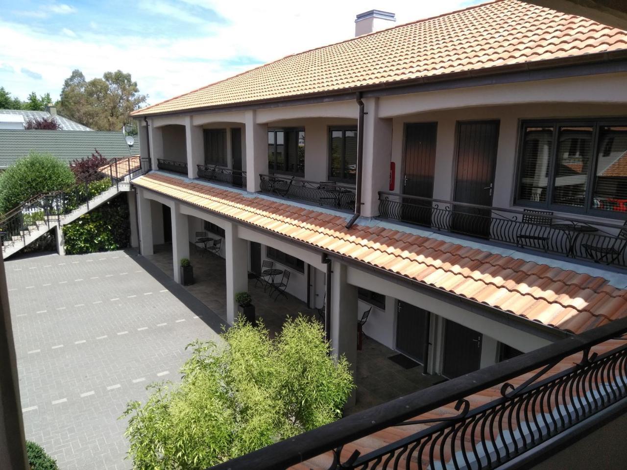 Harvest Lodge Motel Havelock North Exterior foto